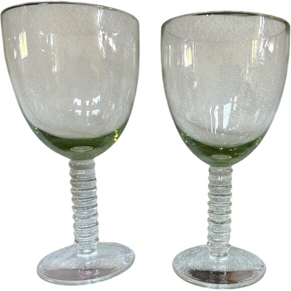 2 Green Stemmed Wine Glasses Wafer Design By Signature Rincon - Picture 5 of 8